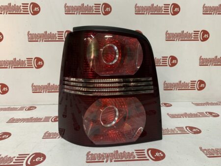 Piloto trasero izquierdo Volkswagen Touran año 2007 a 2010 Restyling
