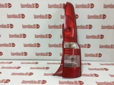 Piloto trasero derecho Fiat Panda año 2003 Rojo
