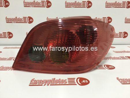 Piloto trasero derecho Peugeot 307 año 2001 a 2005 - Imagen 2