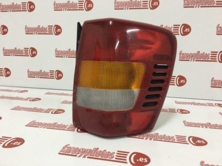 Piloto trasero derecho Jeep Grand Cherokee año 1999 a 2004 - Imagen 3