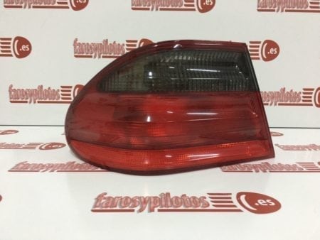 Piloto trasero izquierdo Mercedes Clase E W210 Restyling año 1999 a 2002 - Imagen 3