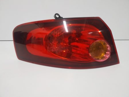 Piloto trasero izquierdo Fiat Croma año 2005 a 2010 - Imagen 2