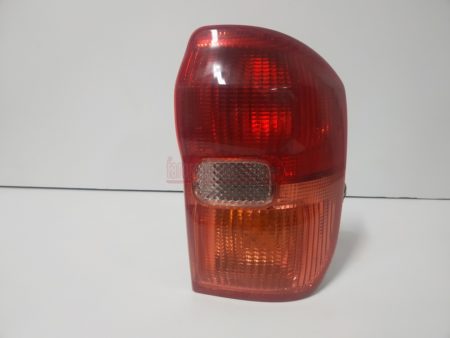 Piloto trasero derecho Toyota RAV4 año 2000 a 2004 Toyota RAV-4 - Imagen 3