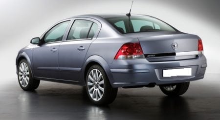 astra sedan rear