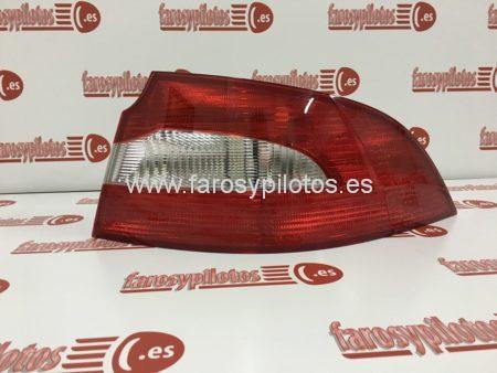 Piloto trasero derecho Skoda Superb II año 2008 a 2013 - Imagen 2
