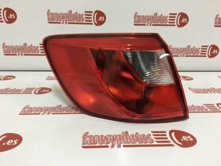 Piloto trasero izquierdo Seat Ibiza ST familiar - Imagen 4