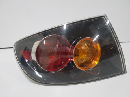 Piloto trasero izquierdo Mazda 3 Sedan 4 puertas año 2004 a 2008