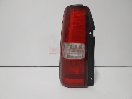 Piloto trasero izquierdo Suzuki Jimny (Articulo Reciclado)
