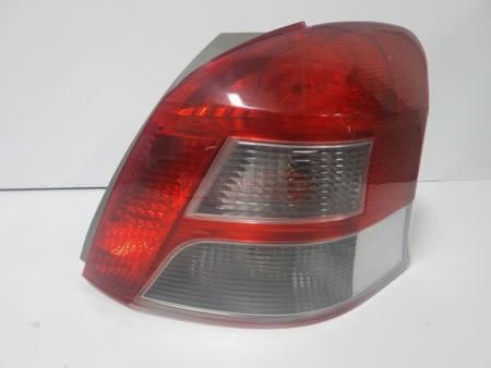 Piloto trasero derecho Toyota Yaris año 2005 a 2011 tintado Led - Imagen 2