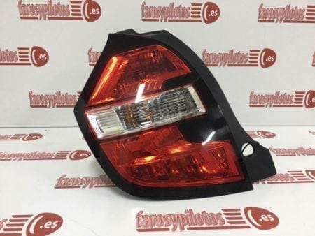 Piloto trasero izquierdo Renault Twingo III año 2014 - Imagen 3