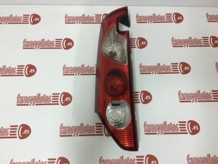 Piloto trasero izquierdo Renault Kangoo año 2008 - 2 puertas - Imagen 3