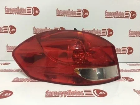 Piloto trasero izquierdo Renault Clio III Grand Tour III