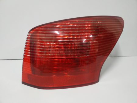Piloto trasero derecho Peugeot 407 Sw Familiar año 2004 a 2008 - Imagen 3