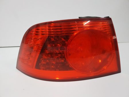 Piloto trasero izquierdo Volkswagen Phaeton año 2002 a 2007