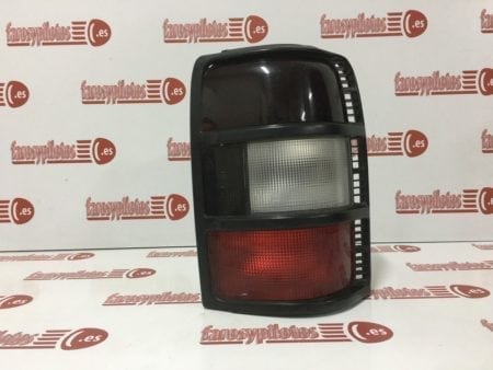 Piloto trasero derecho Mitsubishi Montero Pajero año 1991 a 1998 - Imagen 3