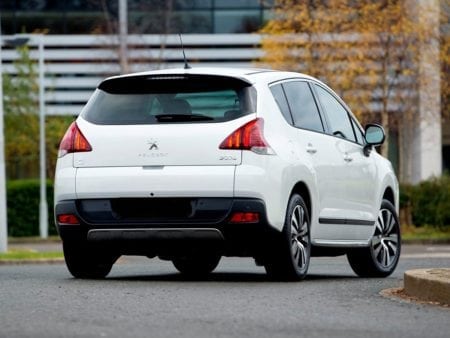 3008 peugeot