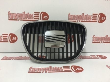 Parrilla delantera Seat Ibiza 6L Cromada año 2002 a 2008 Cordoba - Imagen 2