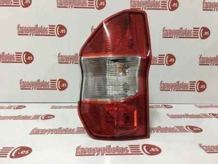 Piloto trasero derecho Ford Transit Courier Tourneo Connect año 2014