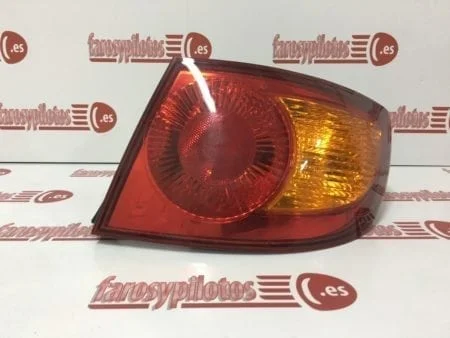 Piloto trasero derecho Hyundai Elantra 5 puertas Hatchback año 2000 a 2003 - Imagen 3