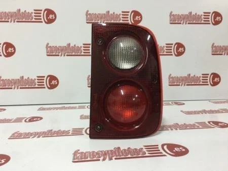 Piloto trasero derecho Land Rover Freelander año 1997 a 2004 - Imagen 2