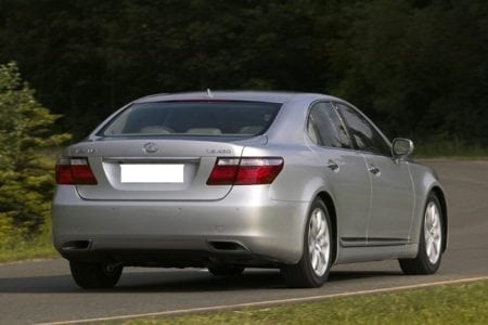 lexus ls 460 rear