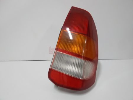 Piloto trasero derecho Mitsubishi Space Star año 1998 a 2002