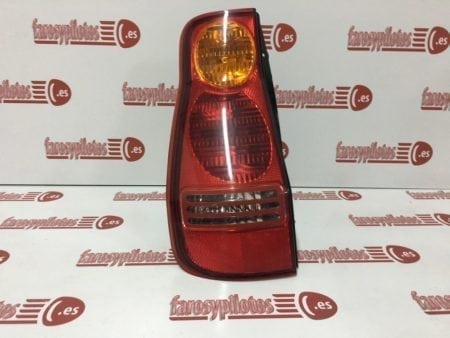 Piloto trasero izquierdo Hyundai Matrix año 2001 a 2005 - Imagen 3