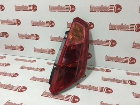 Piloto trasero derecho Fiat Grande Punto año 2005 a 2008