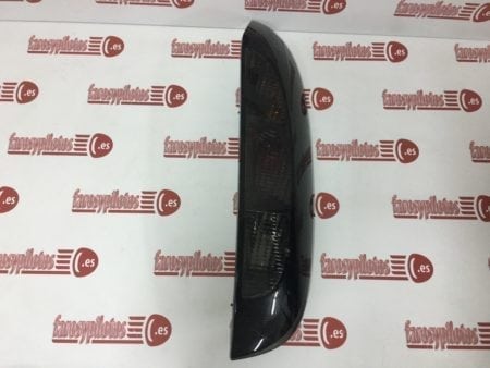 Piloto trasero derecho Opel Corsa C año 2000 a 2006 Tintados - Imagen 3