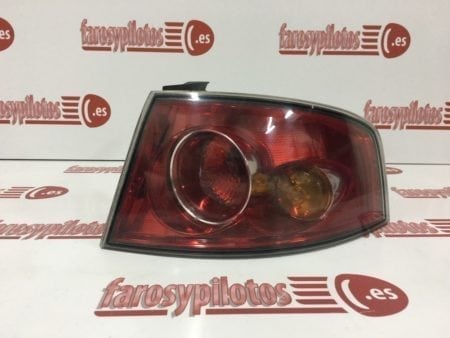 Piloto trasero derecho Seat Ibiza año 2002 a 2006