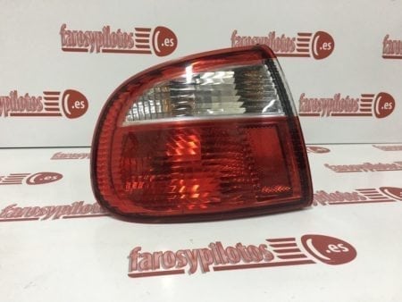 Piloto trasero izquierdo Seat Toledo año 1998 a 2005