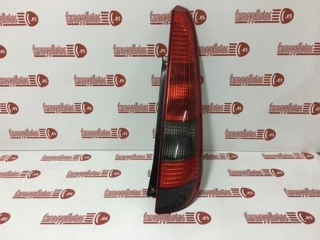 Piloto trasero derecho Ford Fiesta IV 5 puertas año 2002 a 2005