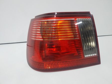 Piloto trasero izquierdo Seat Ibiza 6K2 año 1999 a 2001