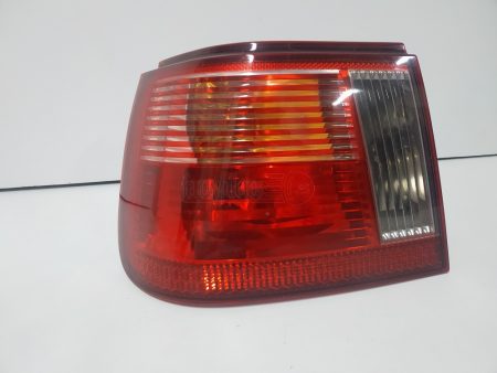 Piloto trasero izquierdo Seat Ibiza 6K2 año 1999 a 2001 - Imagen 3