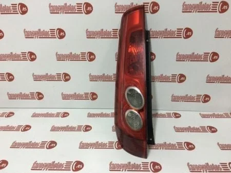Piloto trasero izquierdo Ford Fiesta Restyling  3 puertas año 2005 a 2007