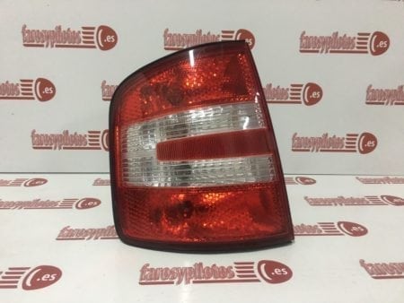 Piloto trasero izquierdo Skoda Fabia año 1999 a 2007 Sedan Combi Restyling - Imagen 3