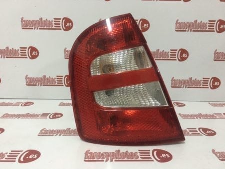 Piloto trasero izquierdo Skoda Fabia año 1999 a 2004