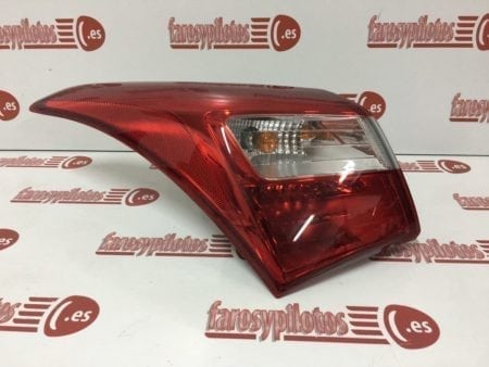 Piloto trasero izquierdo Hyundai I30 año 2012 a 2015