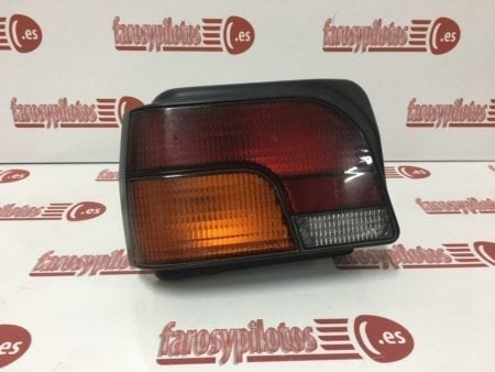 Piloto trasero izquierdo Rover Series 100 - 111 - 114 Gti año 1990 a 1994