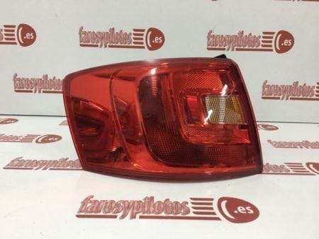 Piloto trasero izquierdo Volkswagen Jetta año 2011 a 2014 - Imagen 2