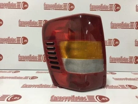 Piloto trasero izquierdo Jeep Grand Cherokee año 1999 a 2004 - Imagen 3