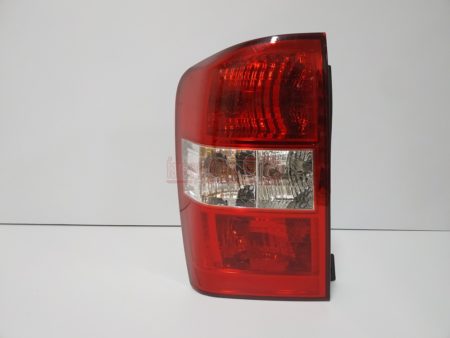 Piloto trasero izquierdo Kia Carnival año 2005 a 2010