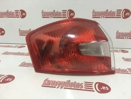 Piloto trasero izquierdo Ford Kuga año 2007 a 2012 (Producto Reciclado) - Imagen 4