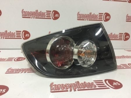 Piloto trasero izquierdo Mazda 3 Sedan 4 puertas año 2004 a 2008 - Imagen 3