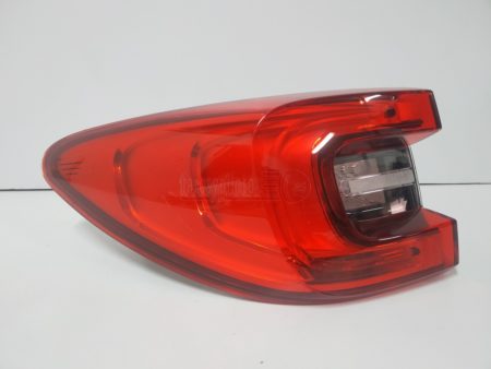 Piloto trasero izquierdo Renault Kadjar LED Año 2015 a 2018 LED + BOMBILLA(Articulo Reciclado)