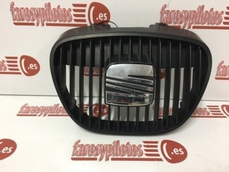 Parrilla delantera Seat Ibiza 6L año 2002 a 2008 Cordoba - Imagen 2