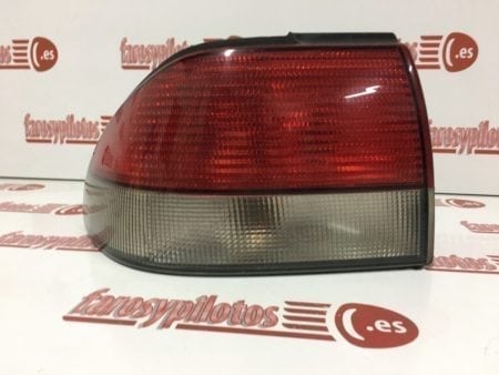 Piloto trasero izquierdo Saab 9. 3 año 1998 a 2003 Saab 93 - Imagen 3