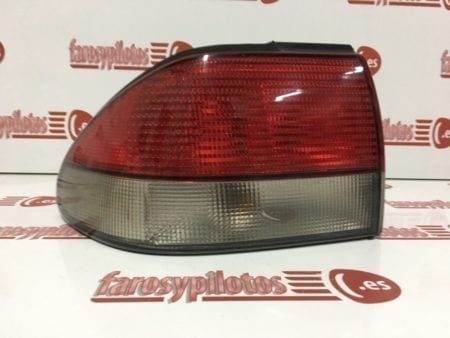 Piloto trasero izquierdo Saab 9. 3 año 1998 a 2003 Saab 93 - Imagen 4