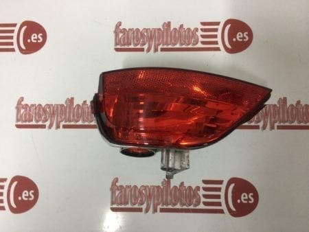 Piloto trasero izquierdo de paragolpes Renault Captur año 2013 a 2017 - Imagen 4