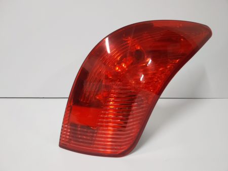 Piloto trasero derecho Peugeot 308 SW Familiar año 2007 a 2013 (Articulo Reciclado) - Imagen 3